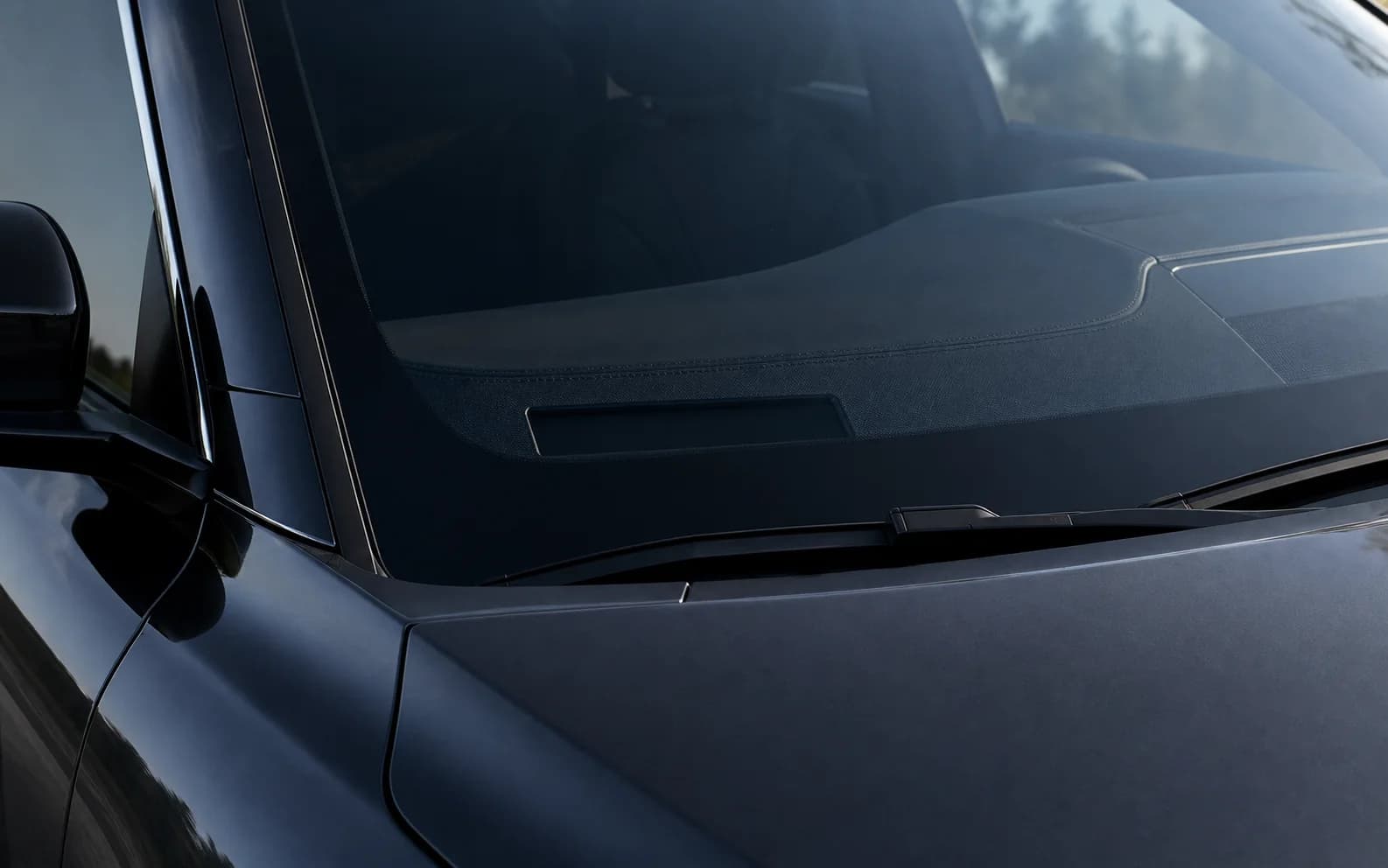 Neutral windshield detail used as a non-VIN-linked vehicle identity illustration